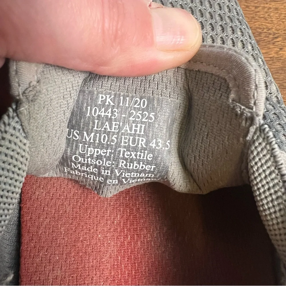 OluKai Lae'ahi Men's Mesh Slip-On Sneakers Gray Comfort‎ Shoes – Sz. 10.5